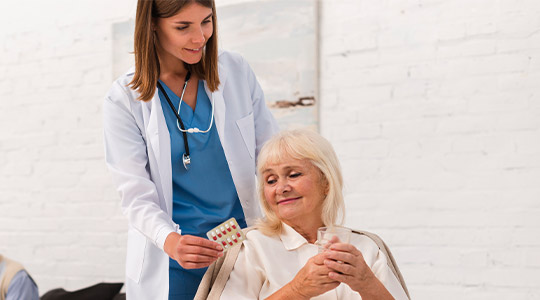 Starting and stopping antipsychotic medication